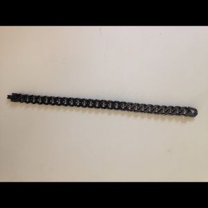 Black metal chain bracelet